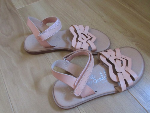 Girls sandals size hardly - girls',